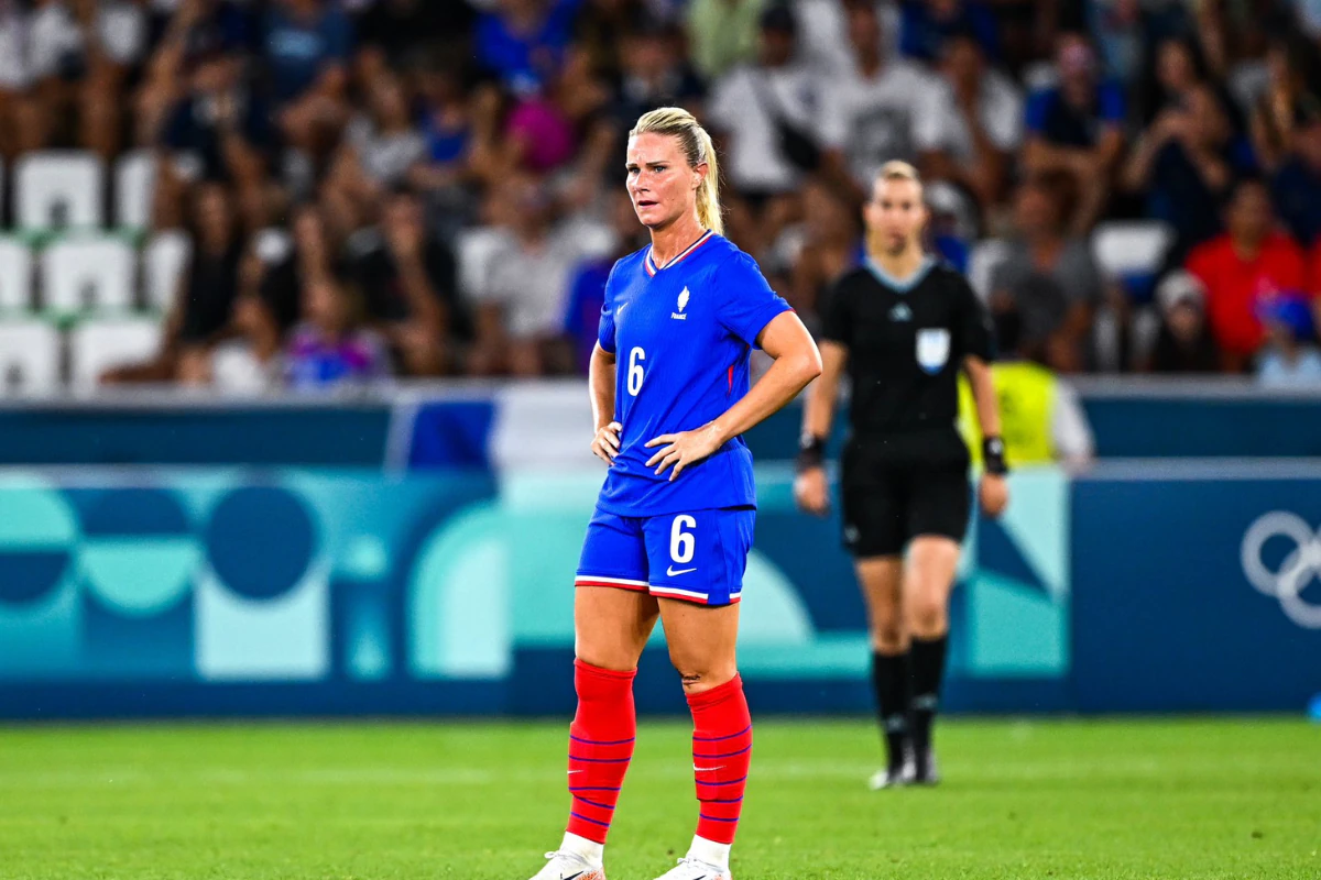 France's Amandine Henry Retires From International Football