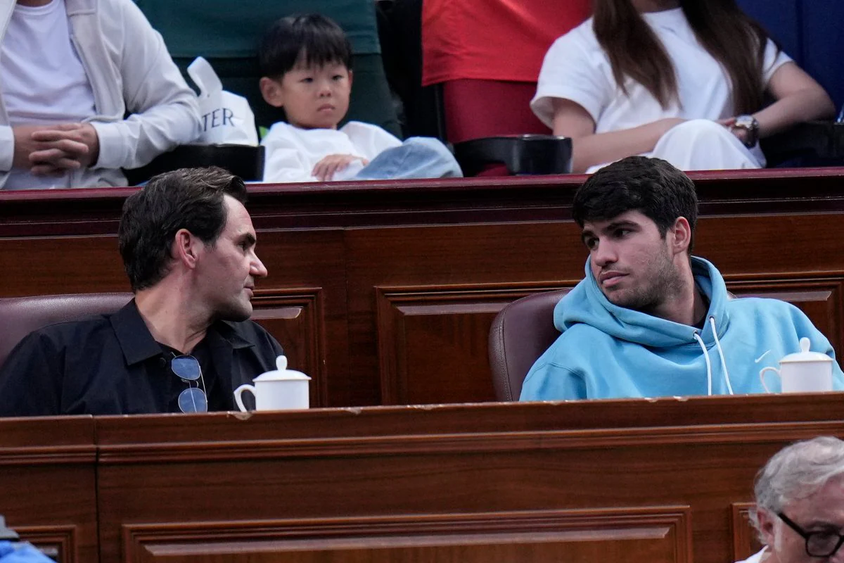 'I'm Not Used to Seeing You...': Novak Djokovic Reacts as Roger Federer Watches Him Face Jannik Sinner in Shanghai Masters Final