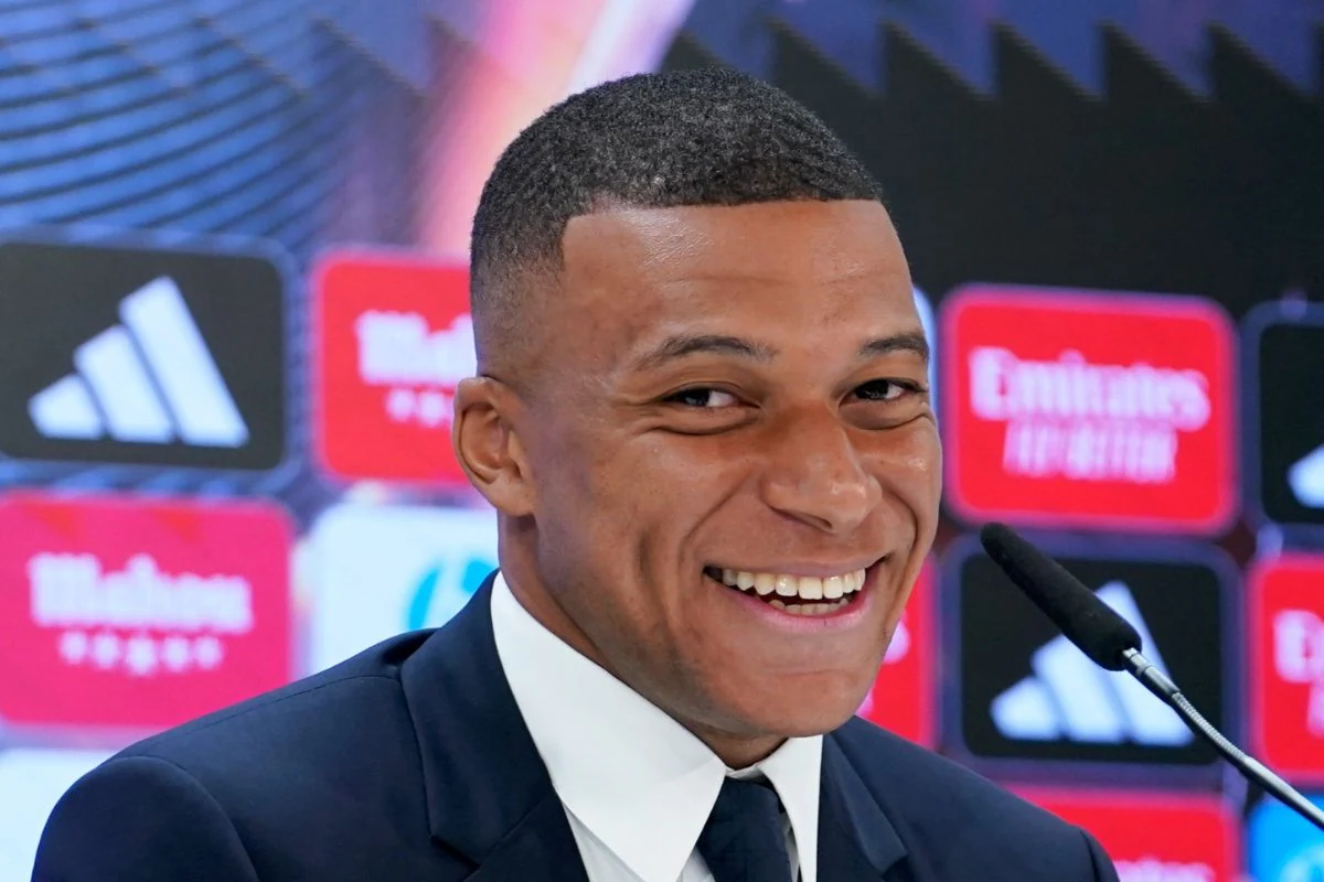 Kylian Mbappe's Legal Team to File Complaint for Libel Over Rape Claims